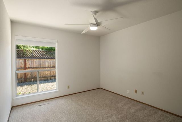 1510 E Austin Way, Fresno, CA 93704