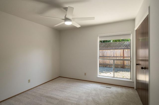 1510 E Austin Way, Fresno, CA 93704