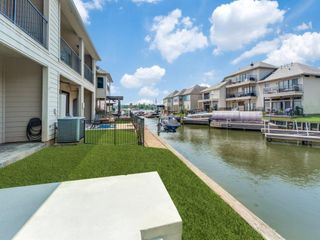 351 Old Aqua Landing E, Montgomery, TX 77356