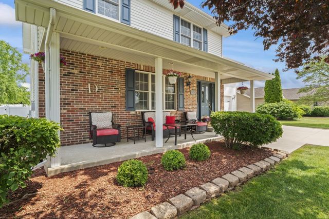 925 MAGNOLIA Drive, Bourbonnais, IL 60914