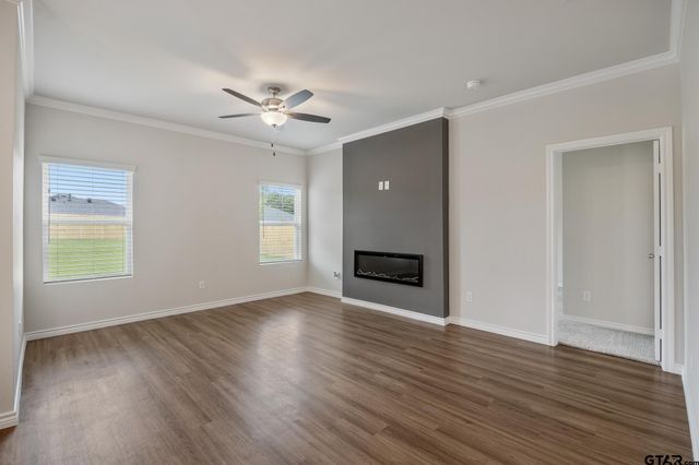 1201 Park Meadows Dr., Whitehouse, TX 75791