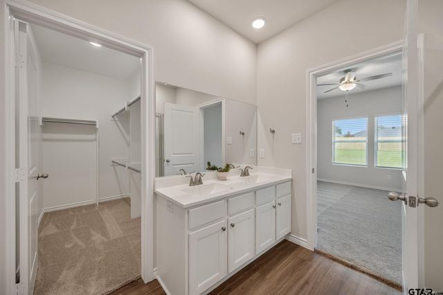 1201 Park Meadows Dr., Whitehouse, TX 75791