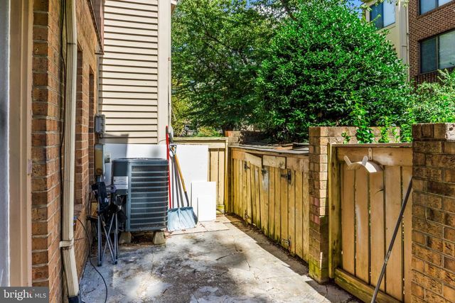 18759 NATHANS PL, Gaithersburg, MD 20886