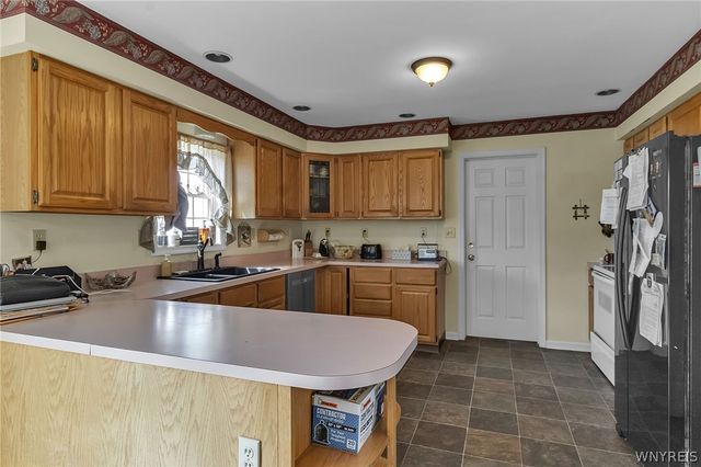 11881 Broadway Street, Alden, NY 14004