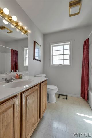 11881 Broadway Street, Alden, NY 14004