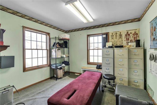11881 Broadway Street, Alden, NY 14004