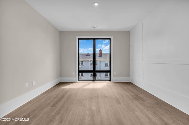 218 3rd Avenue 204, Asbury Park, NJ 07712