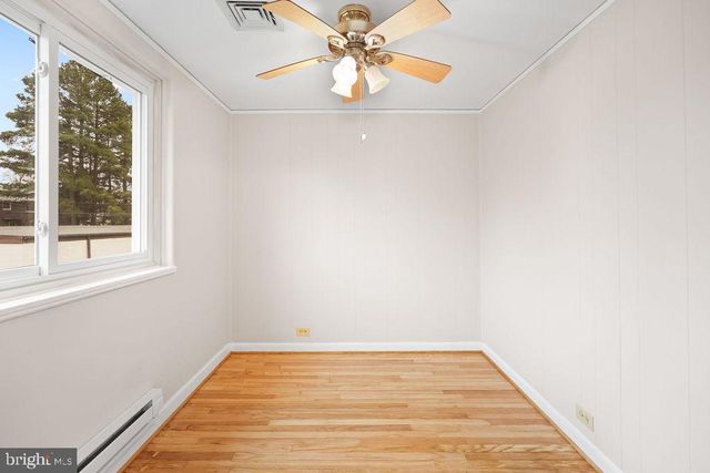 13-G RIDGE RD, Greenbelt, MD 20770