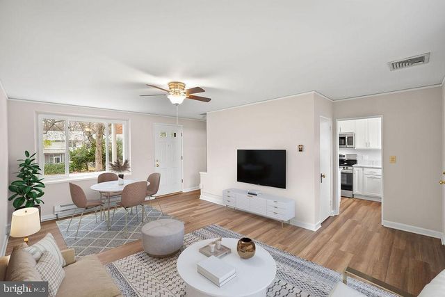 13-G RIDGE RD, Greenbelt, MD 20770