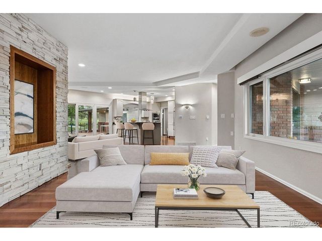 1670 Hill Cir, Colorado Springs, CO 80904