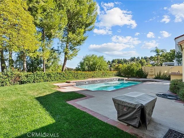 3450 Malaga Court, Calabasas, CA 91302