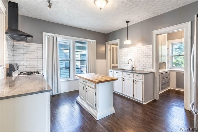 74 Ryan Street, Buffalo, NY 14210