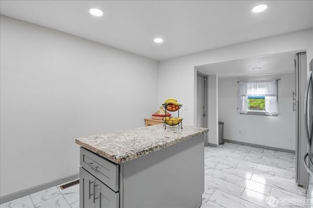 13633 42nd Avenue S, Tukwila, WA 98168