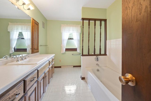 1630 Wallace Lake ROAD, West Bend, WI 53090