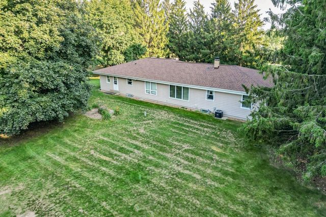 1630 Wallace Lake ROAD, West Bend, WI 53090