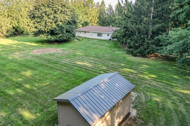 1630 Wallace Lake ROAD, West Bend, WI 53090