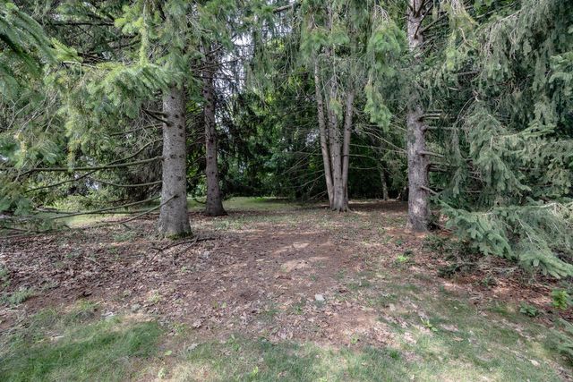 1630 Wallace Lake ROAD, West Bend, WI 53090