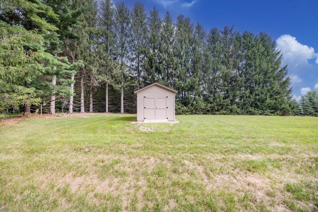 1630 Wallace Lake ROAD, West Bend, WI 53090