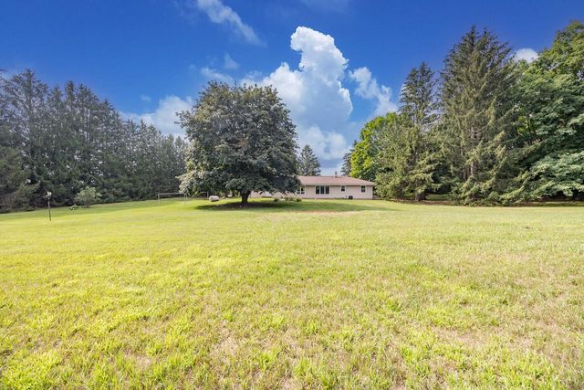 1630 Wallace Lake ROAD, West Bend, WI 53090