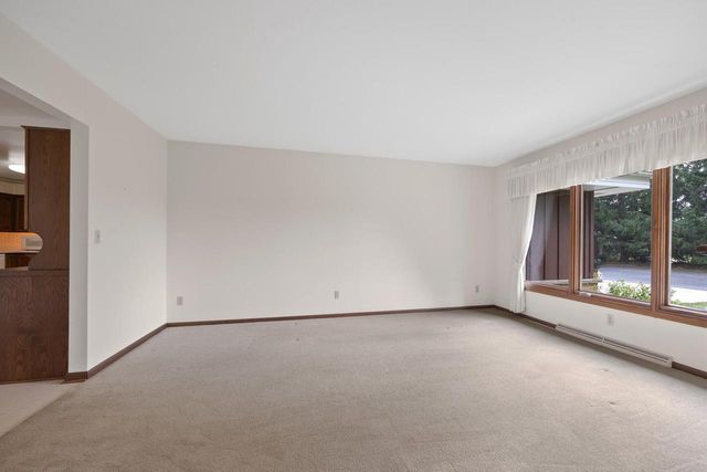 1630 Wallace Lake ROAD, West Bend, WI 53090
