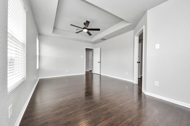 4707 Wheel Wright Trail, Rosenberg, TX 77471
