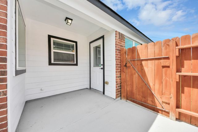4707 Wheel Wright Trail, Rosenberg, TX 77471