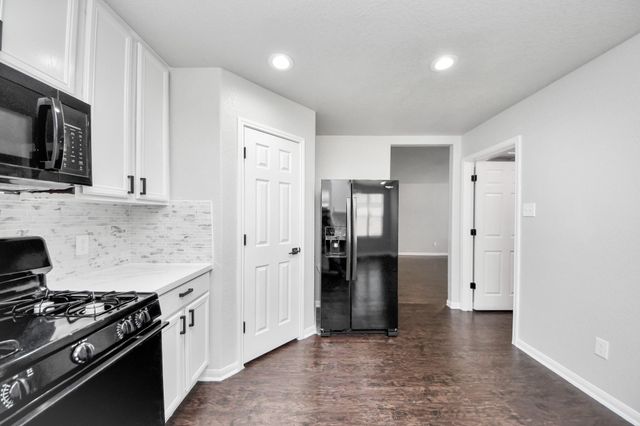 4707 Wheel Wright Trail, Rosenberg, TX 77471