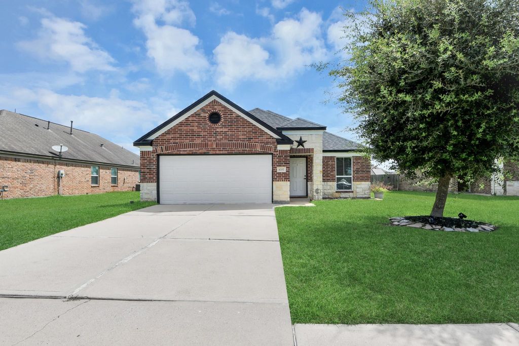 4707 Wheel Wright Trail, Rosenberg, TX 77471