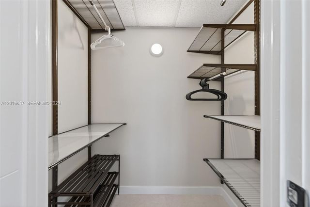 1980 S Ocean Dr 19L, Hallandale Beach, FL 33009