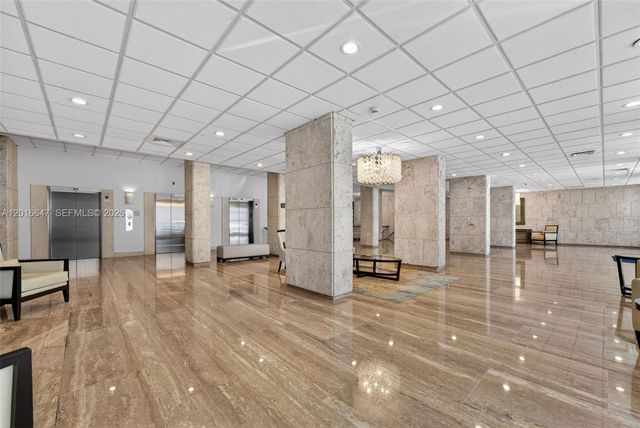 1980 S Ocean Dr 19L, Hallandale Beach, FL 33009