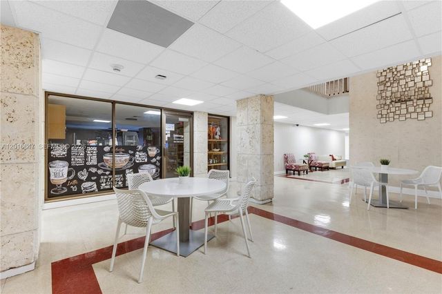 1980 S Ocean Dr 19L, Hallandale Beach, FL 33009