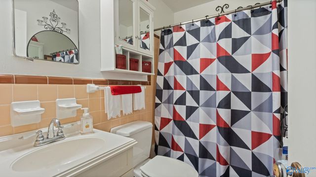 4901 Roebuck Road NW, Huntsville, AL 35810