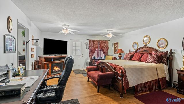 4901 Roebuck Road NW, Huntsville, AL 35810