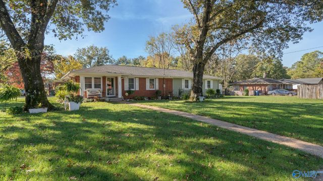 4901 Roebuck Road NW, Huntsville, AL 35810