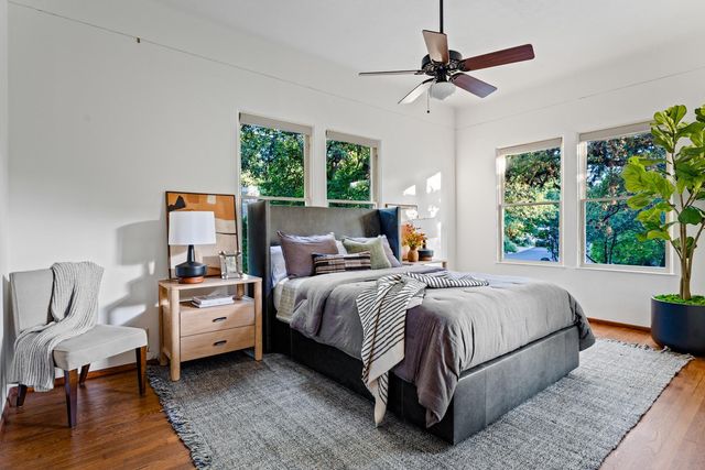 806 Rosedale TER, Austin, TX 78704