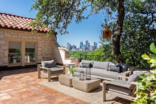 806 Rosedale TER, Austin, TX 78704