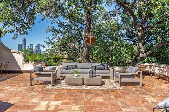 806 Rosedale TER, Austin, TX 78704