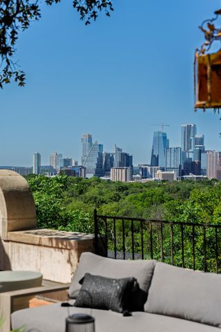 806 Rosedale TER, Austin, TX 78704
