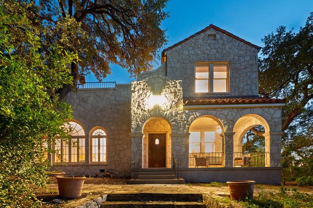 806 Rosedale TER, Austin, TX 78704