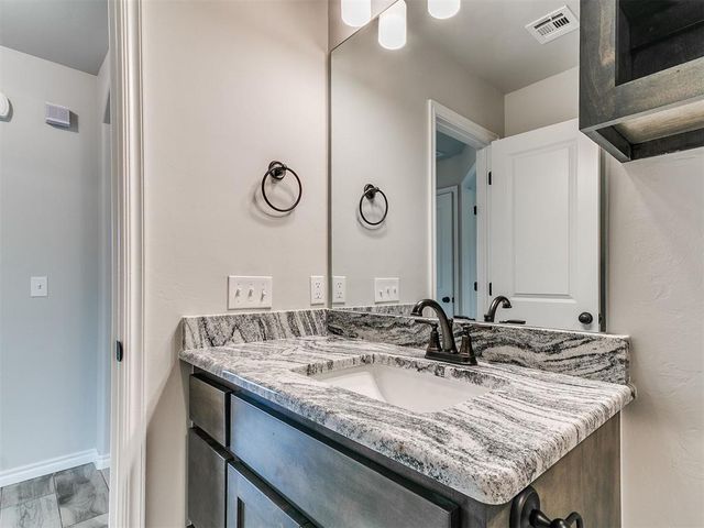 12104 Rockbed Drive, Yukon, OK 73099