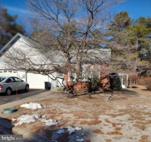 4-B EASTON CT SEC 55, Whiting, NJ 08759