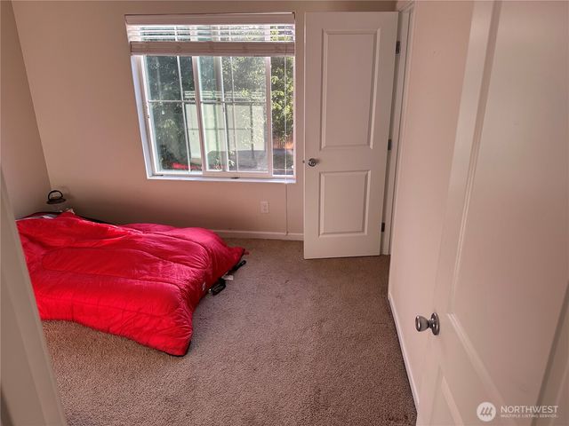 7046 Tahoe Drive SE, Tumwater, WA 98501