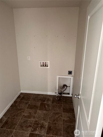 7046 Tahoe Drive SE, Tumwater, WA 98501
