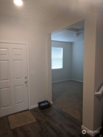 7046 Tahoe Drive SE, Tumwater, WA 98501