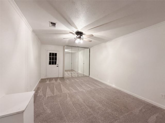 2724 Halbert Street, Fort Worth, TX 76112