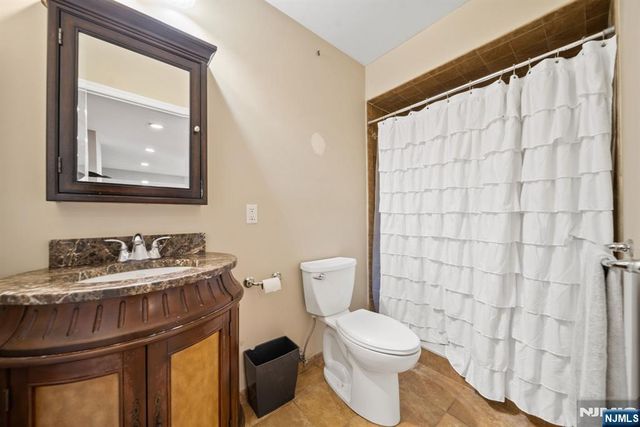 41 Ramsey Avenue, Ramsey, NJ 07446