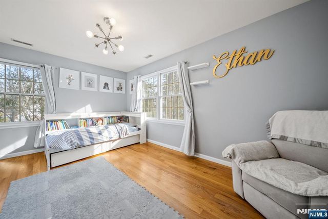 41 Ramsey Avenue, Ramsey, NJ 07446