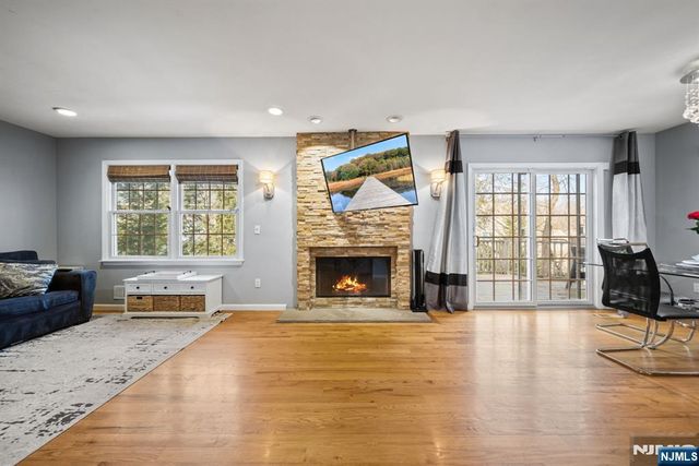 41 Ramsey Avenue, Ramsey, NJ 07446