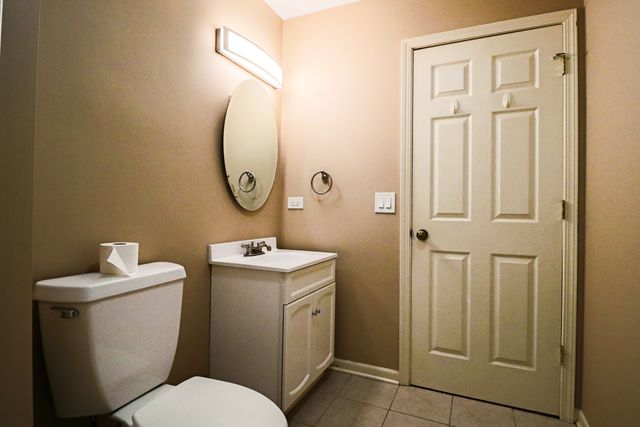 57 E Hattendorf Avenue 304, Roselle, IL 60172