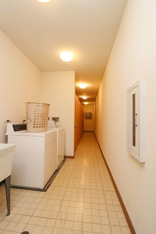 57 E Hattendorf Avenue 304, Roselle, IL 60172